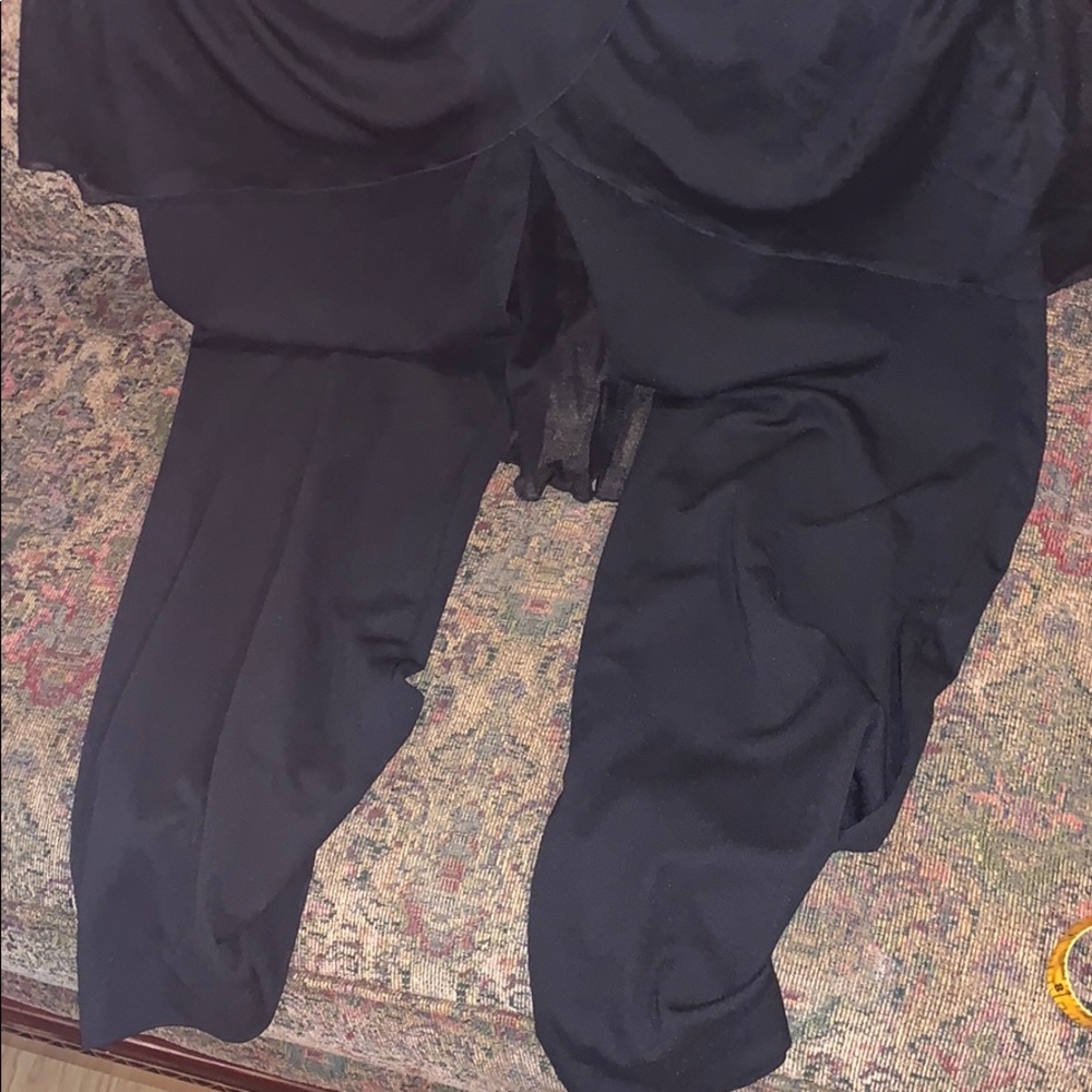 jumpsuit - Picture 2 of 5